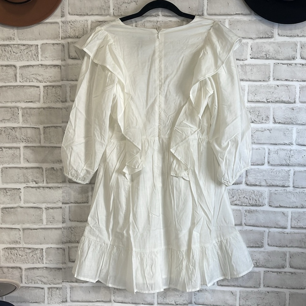 ✨Ivory Ruffle Mini Dress Size XS, New With Tag✨ - Picture 3 of 5